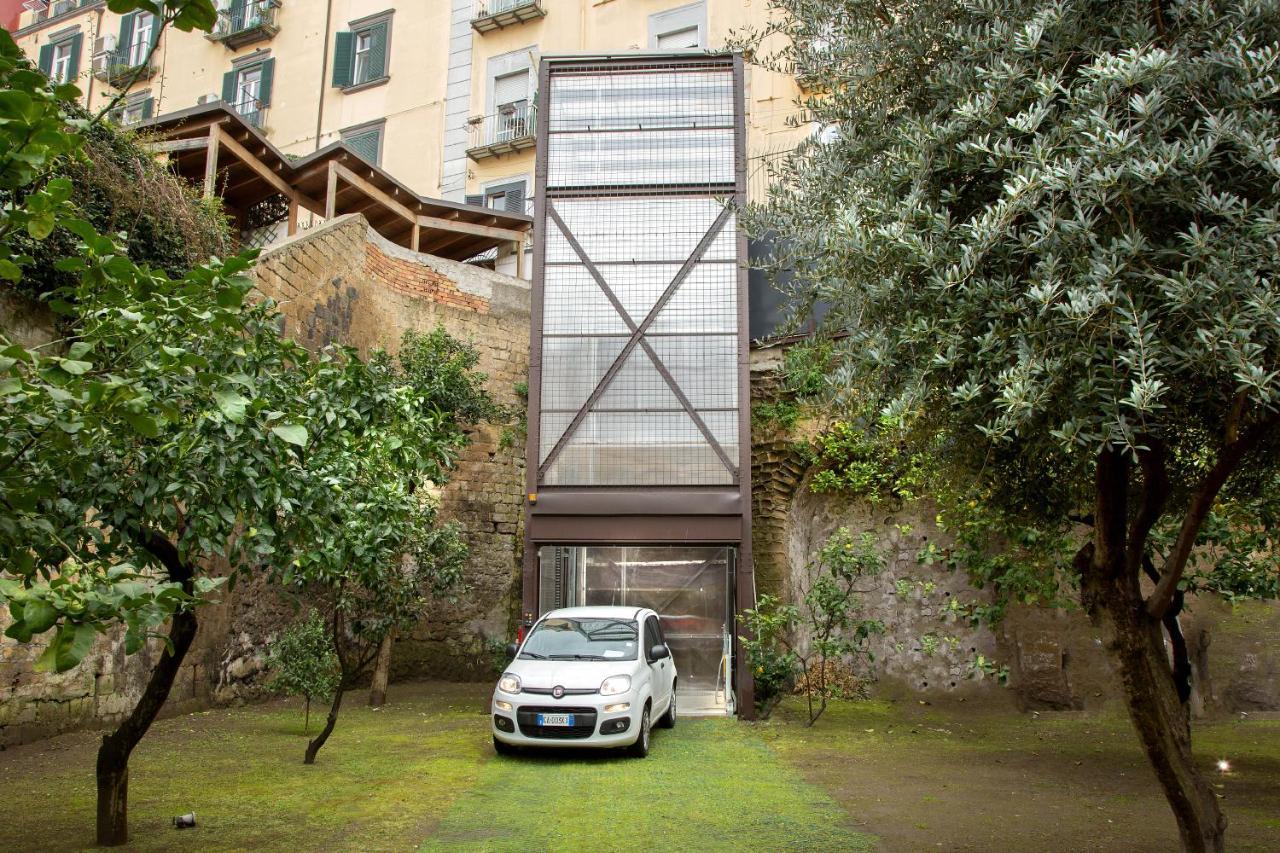 Palazzo Sant'Antonio Hotel Naples Exterior photo